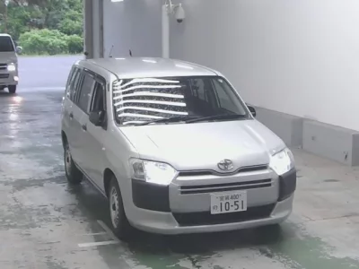 Toyota SUCCEED