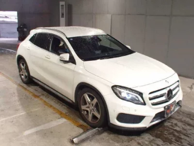 Mercedes-Benz GLA CLASS