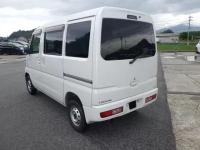 Mitsubishi MINICAB VAN