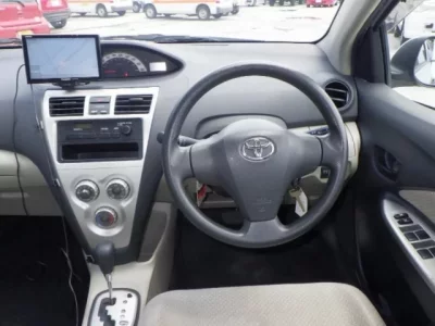 Toyota BELTA
