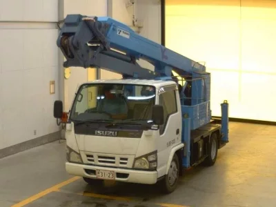 Isuzu ELF