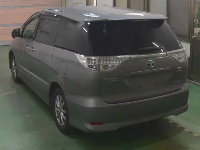 Toyota ESTIMA HYBRID