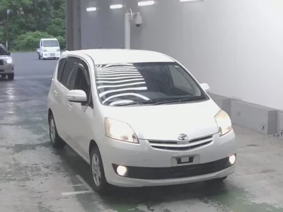 Toyota PASSO SETTE