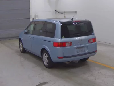 Nissan LAFESTA