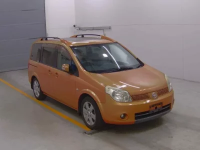 Nissan LAFESTA