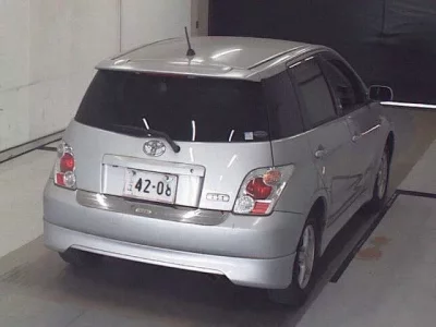 Toyota IST