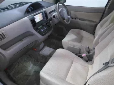 Toyota RAUM