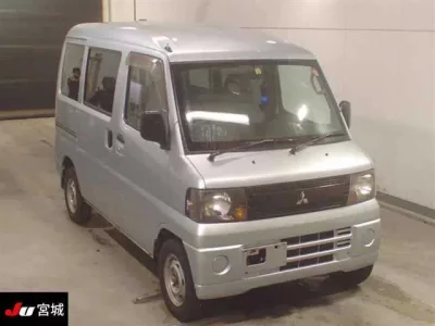 Mitsubishi MINICAB VAN