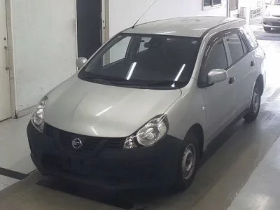 Nissan AD