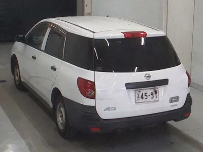 Nissan AD