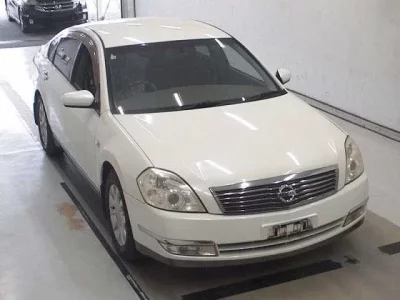 Nissan TEANA