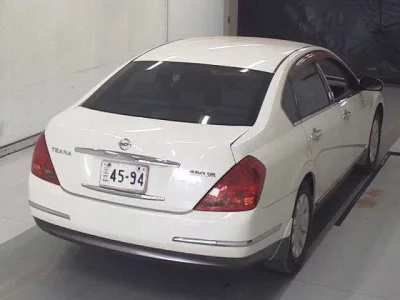 Nissan TEANA