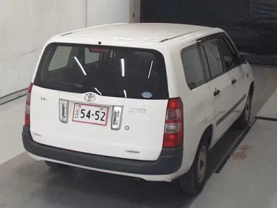 Toyota SUCCEED