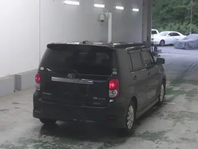 Toyota COROLLA RUMION