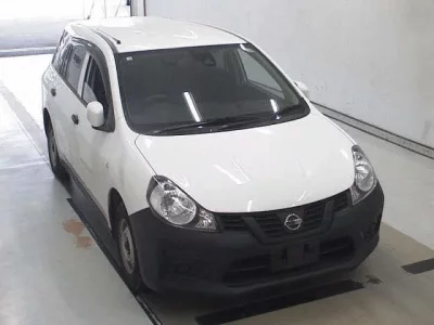 Nissan AD