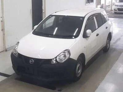 Nissan AD