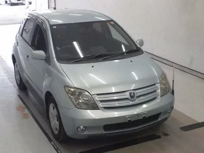 Toyota IST