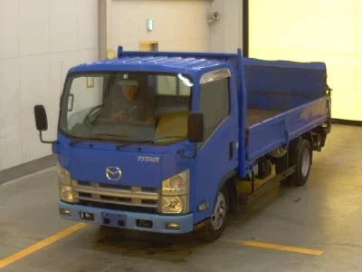 Mazda TITAN