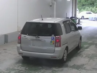 Toyota RAUM