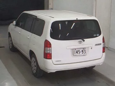 Toyota SUCCEED
