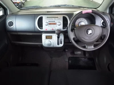 Suzuki MRWAGON