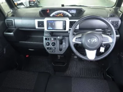 Toyota PIXIS MEGA