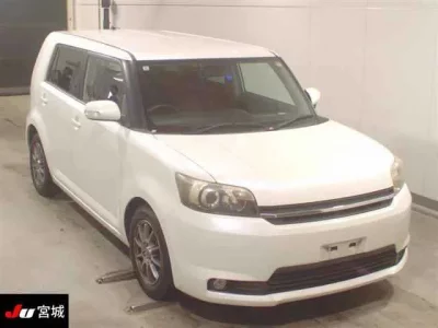 Toyota COROLLA RUMION
