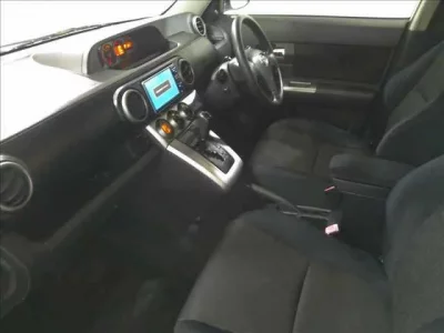 Toyota COROLLA RUMION
