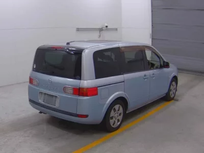 Nissan LAFESTA