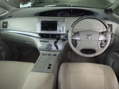 Toyota ESTIMA HYBRID