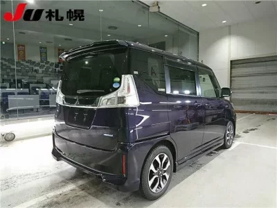 Mitsubishi DELICA D2