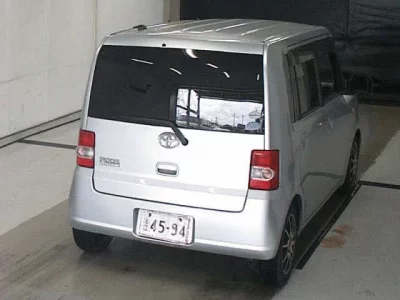 Toyota PIXIS SPACE