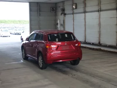 Mitsubishi RVR