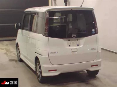Nissan ROOX