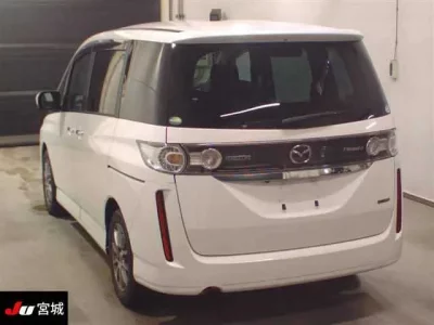 Mazda BIANTE