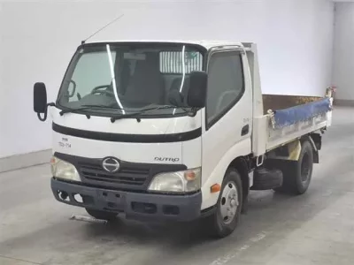 Hino DUTRO