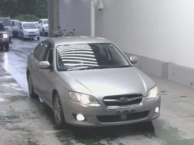 Subaru LEGACY B4
