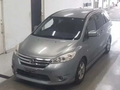 Nissan LAFESTA