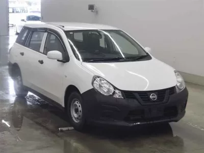 Nissan AD