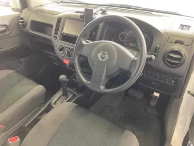 Nissan AD