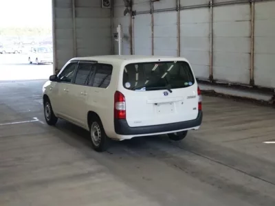 Toyota SUCCEED