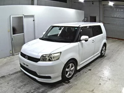 Toyota COROLLA RUMION