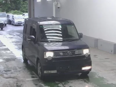 Toyota PIXIS SPACE