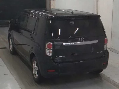 Toyota COROLLA RUMION