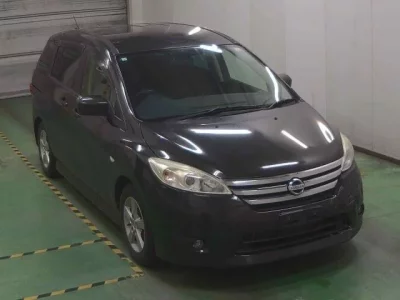 Nissan LAFESTA
