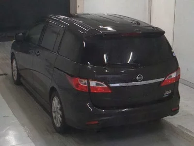 Nissan LAFESTA