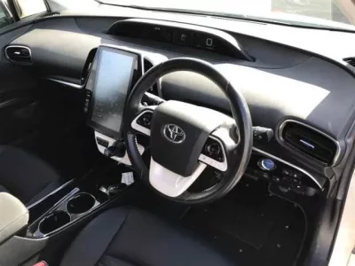 Toyota PRIUS PHV