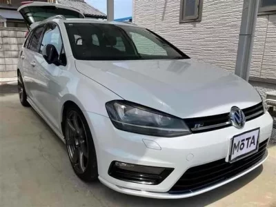 Volkswagen GOLF VARIANT