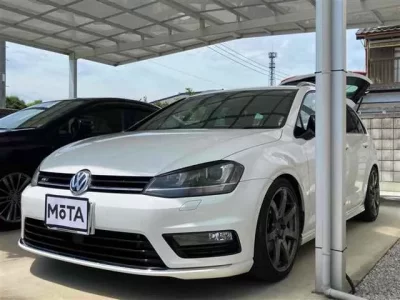 Volkswagen GOLF VARIANT