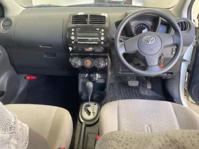 Toyota IST